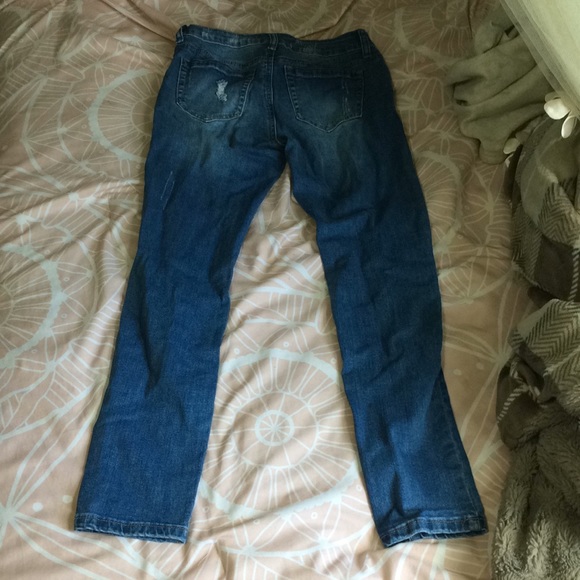 Ripped jeans - Picture 3 of 3